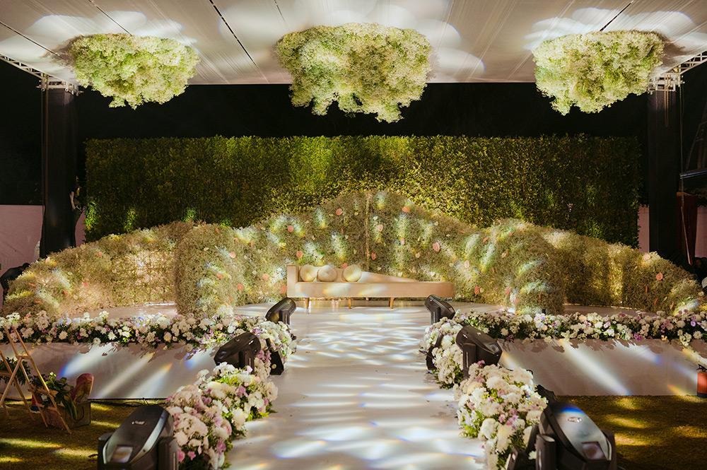 Greenery Backdrops for a Fresh and Elegant Feel